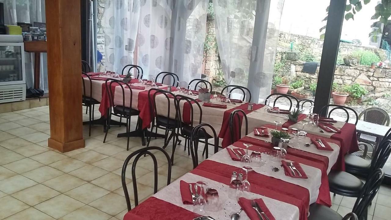La Petite Maison D'Arnal Sainte-Énimie المظهر الخارجي الصورة